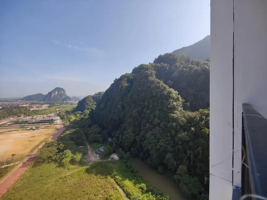 Studio Suite Nearby Lost World Of Tambun Apartment